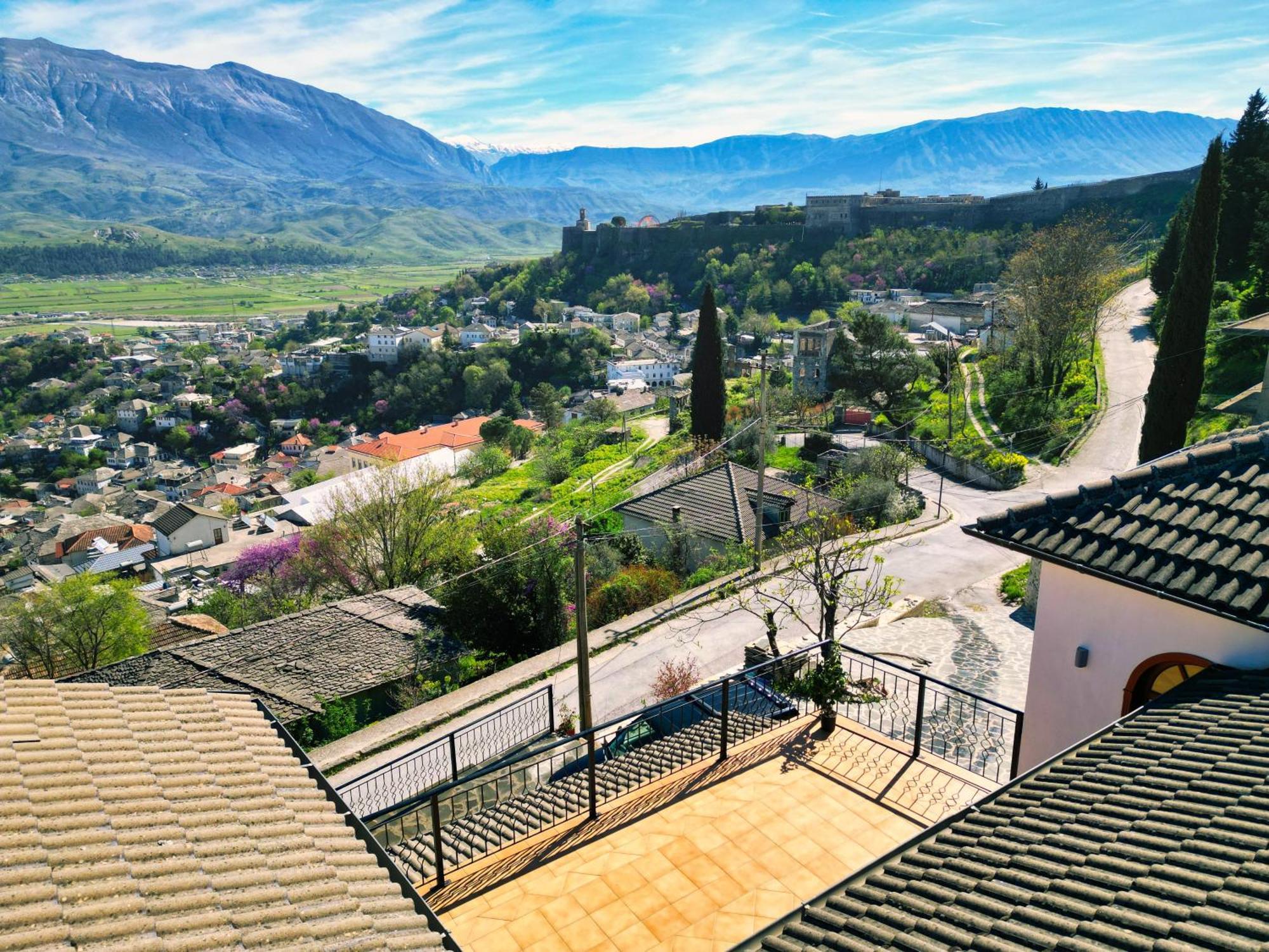 Emblematic House Apartment 4 Gjirokaster Ngoại thất bức ảnh