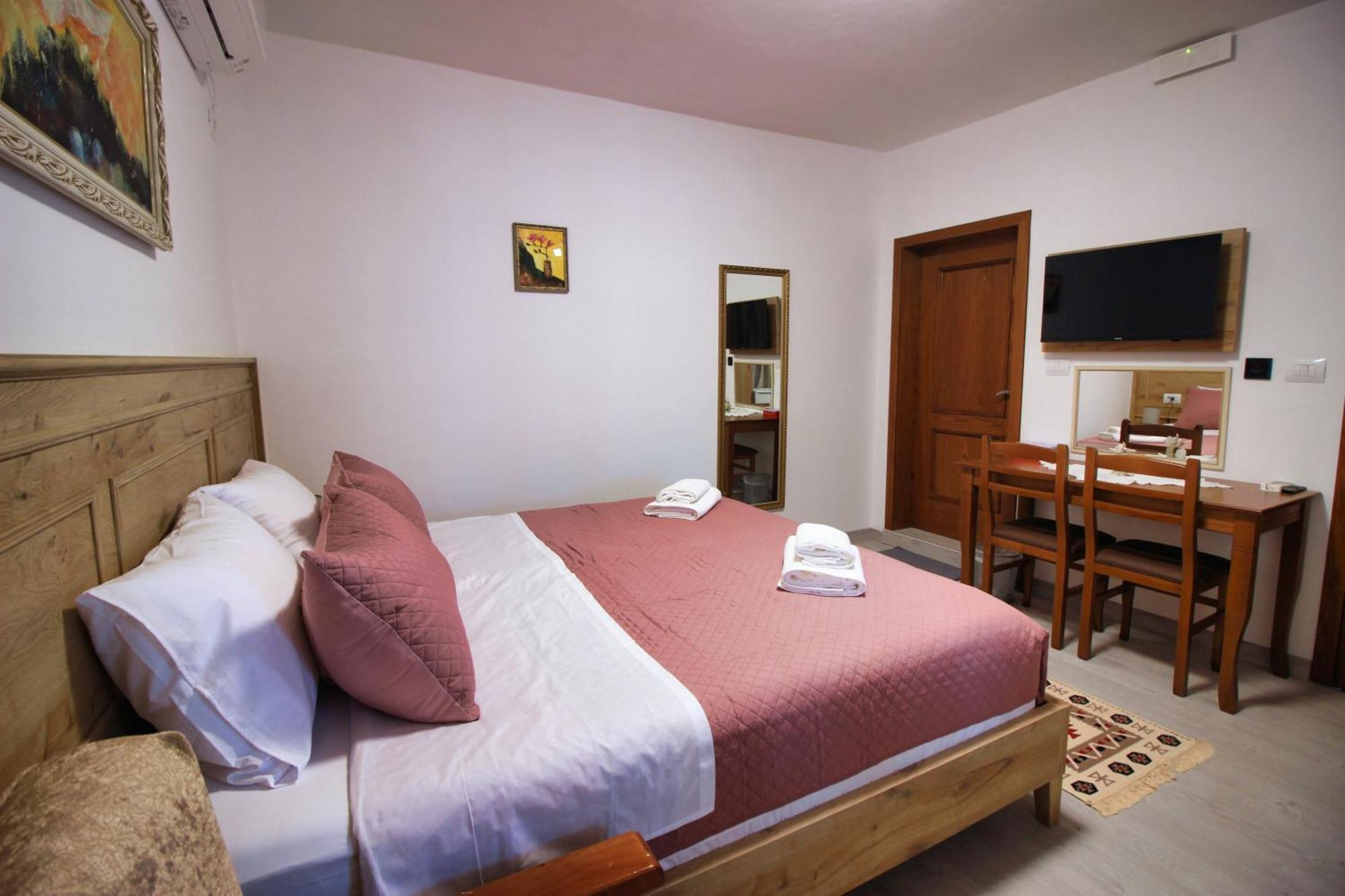 Emblematic House Apartment 4 Gjirokaster Ngoại thất bức ảnh