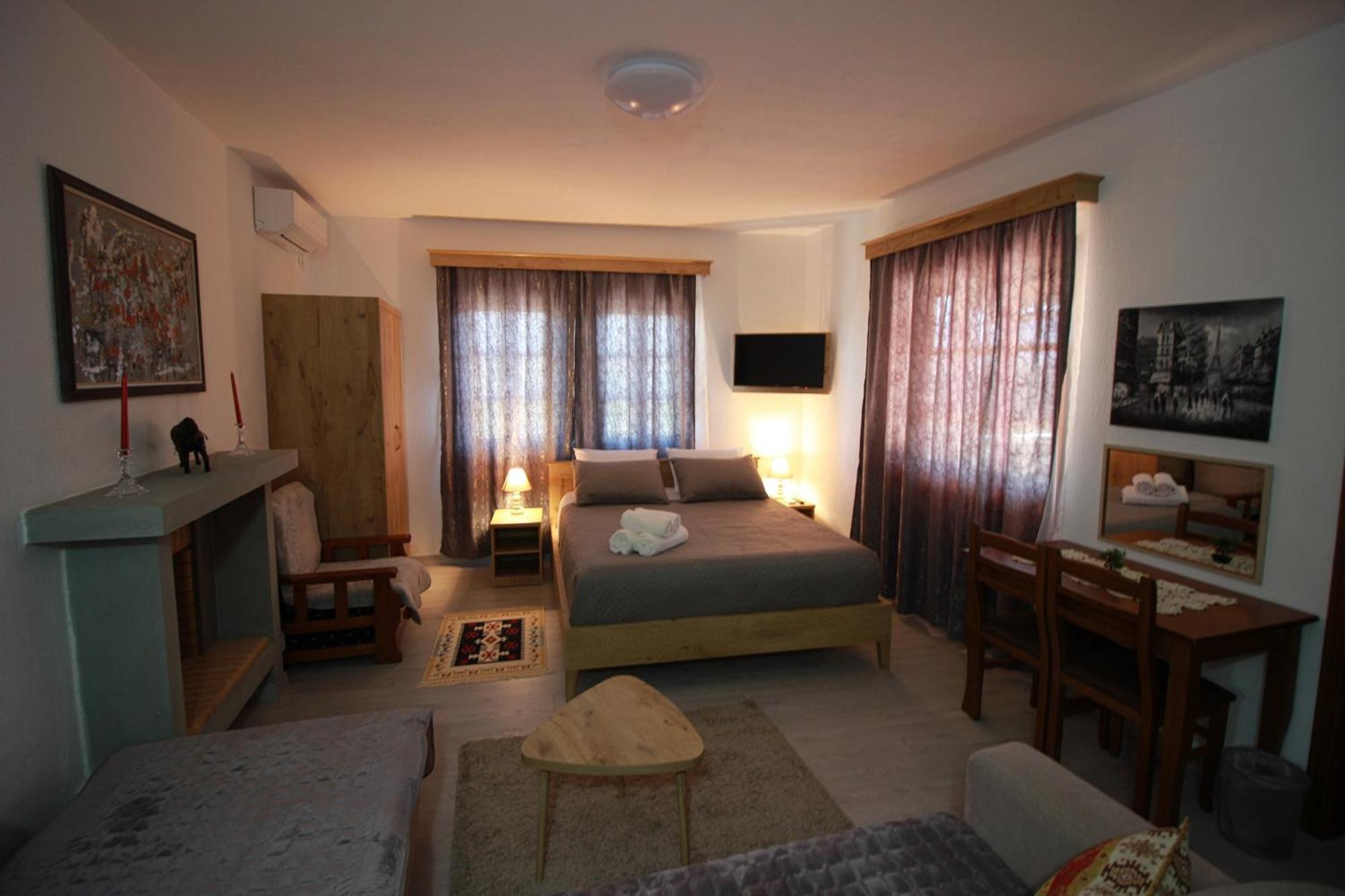 Emblematic House Apartment 4 Gjirokaster Ngoại thất bức ảnh