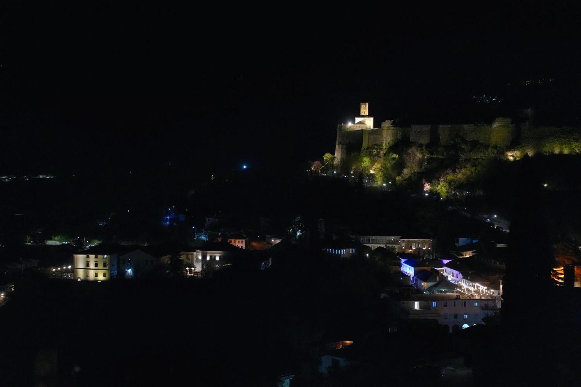 Emblematic House Apartment 4 Gjirokaster Ngoại thất bức ảnh