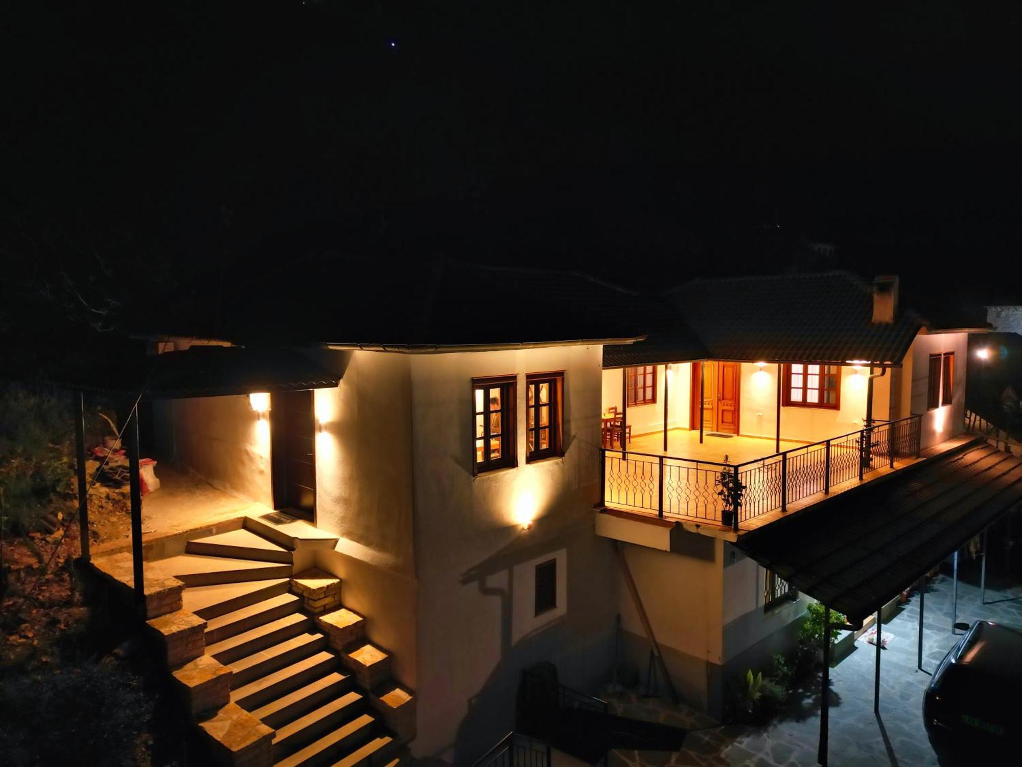 Emblematic House Apartment 4 Gjirokaster Ngoại thất bức ảnh