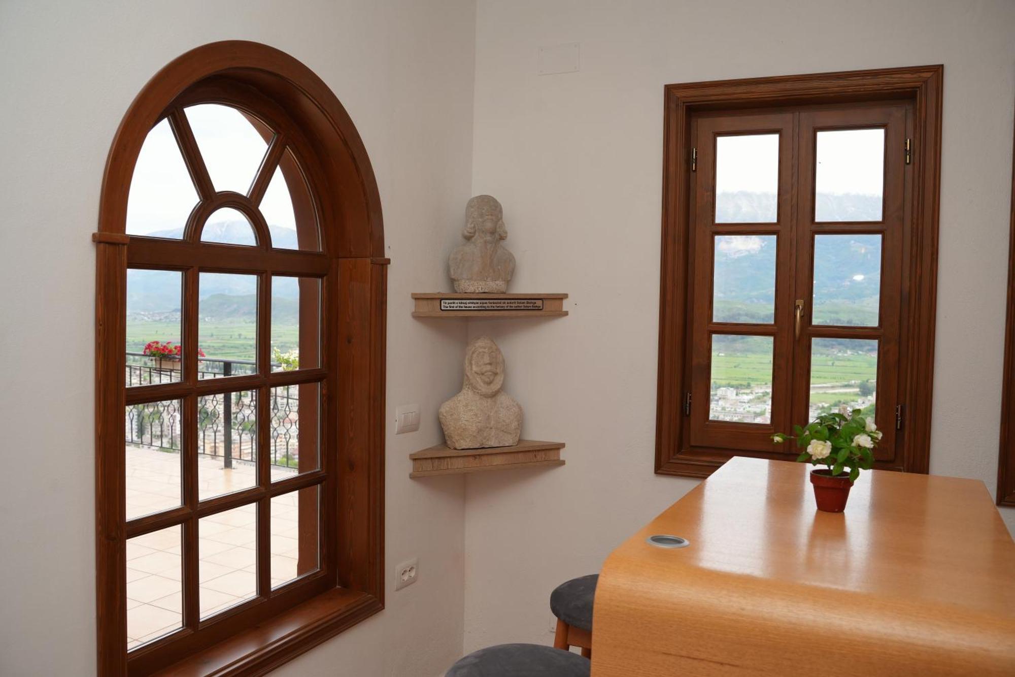 Emblematic House Apartment 4 Gjirokaster Ngoại thất bức ảnh